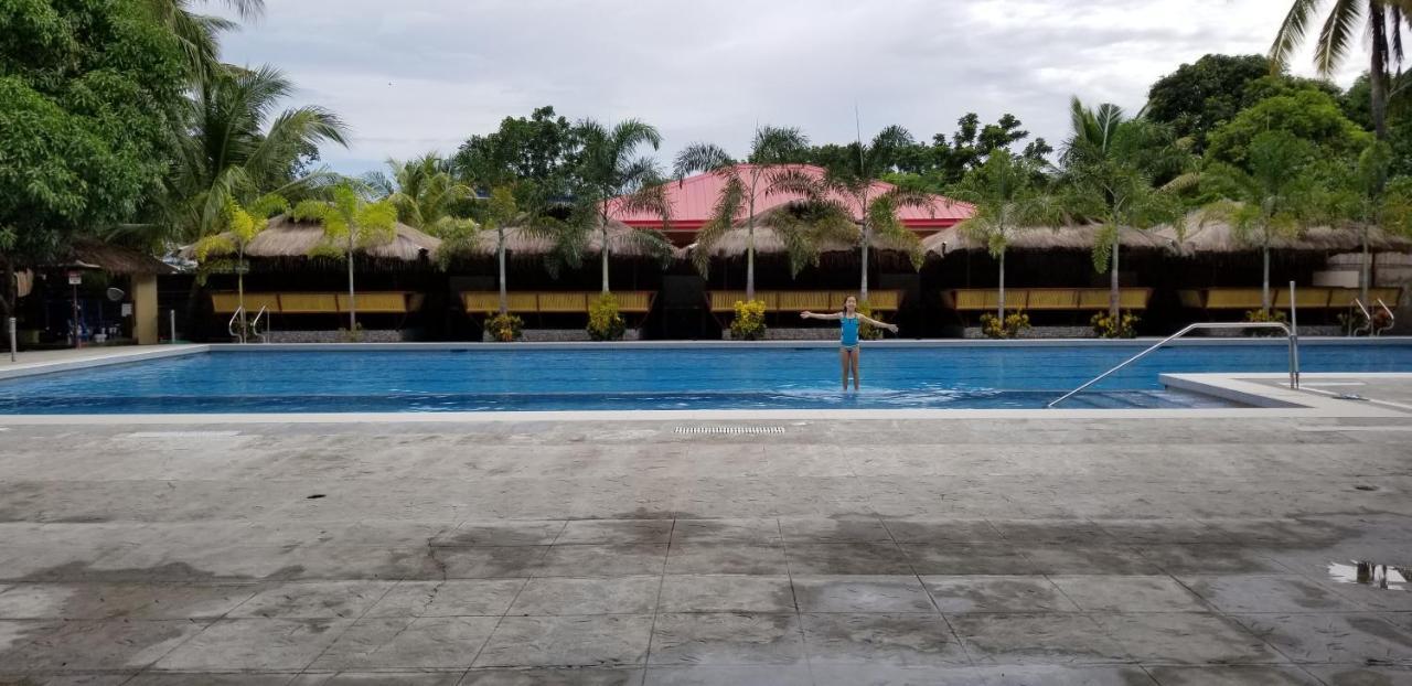 Buenavista Family Inn Tagudin Exterior photo
